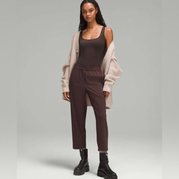 Lululemon Wundermost Nulu Square-Neck Sleeveless Bodysuit French Press NWT XL - Picture 2 of 16